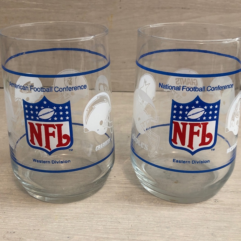 Vintage NFL‎ AFC West NFC East Divisions Lot Of 2 Drinking Glasses Pls Read